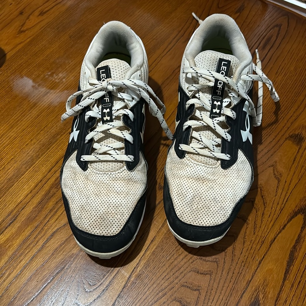 Under Armor Baseball Cleats
